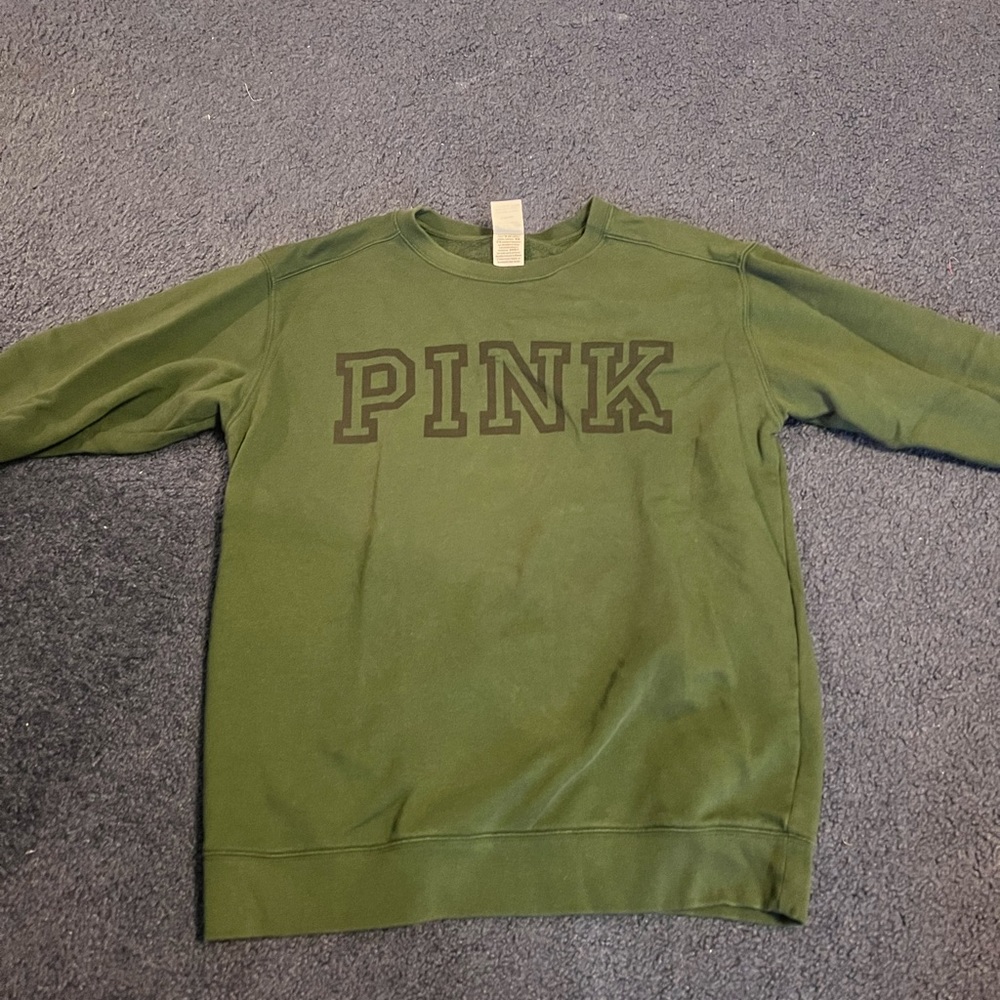 Women’s crew neck